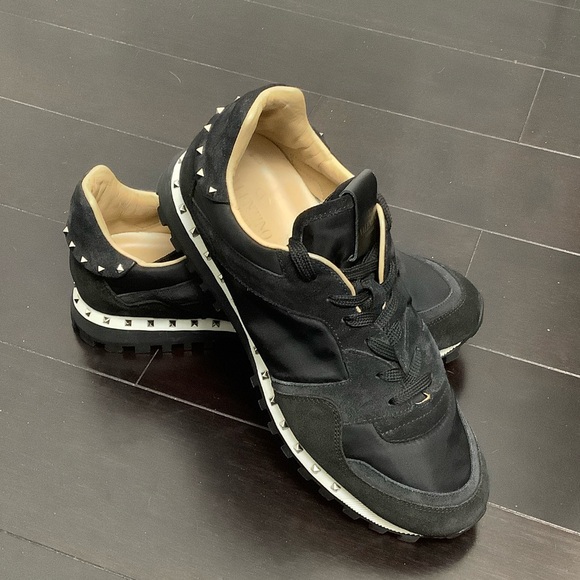 Valentino Garavani Rock-stud Low Top Suede/Nylon Black SneakersSize 44